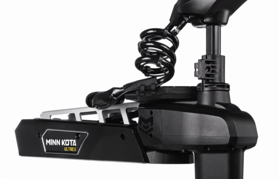 Minn Kota Ultrex Quest : tête du moteur, câble spiralé et embase de fixation à l'étrave